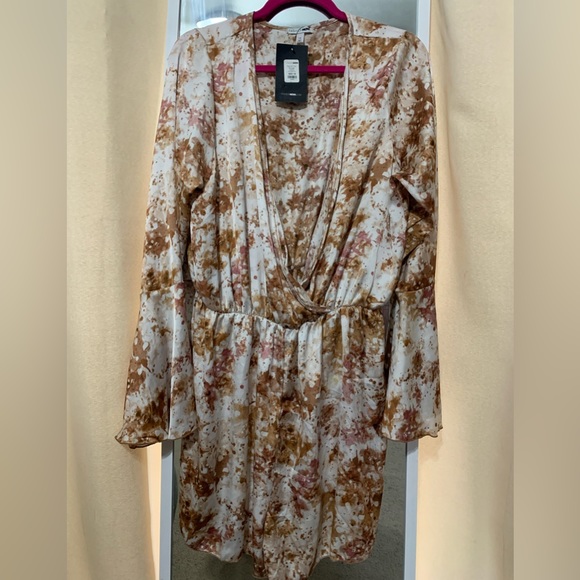 Fashion Nova Romper - Picture 2 of 3